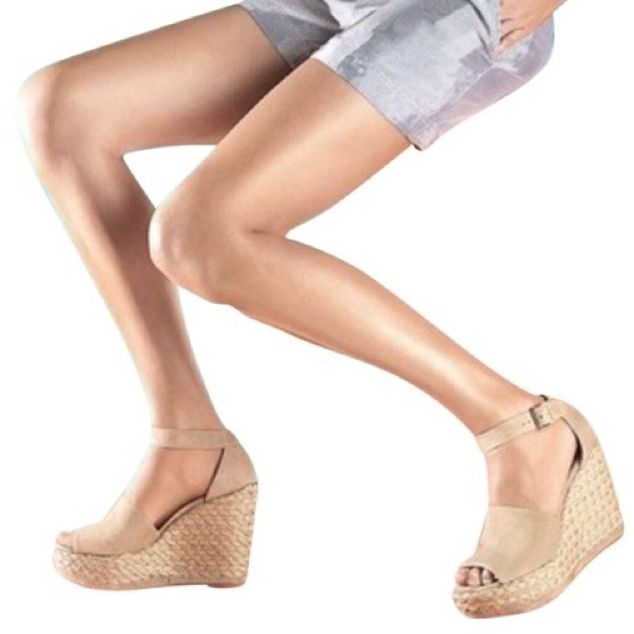 Stuart Weitzman Mojave Platform Wedge Sandals - Picture 3 of 14